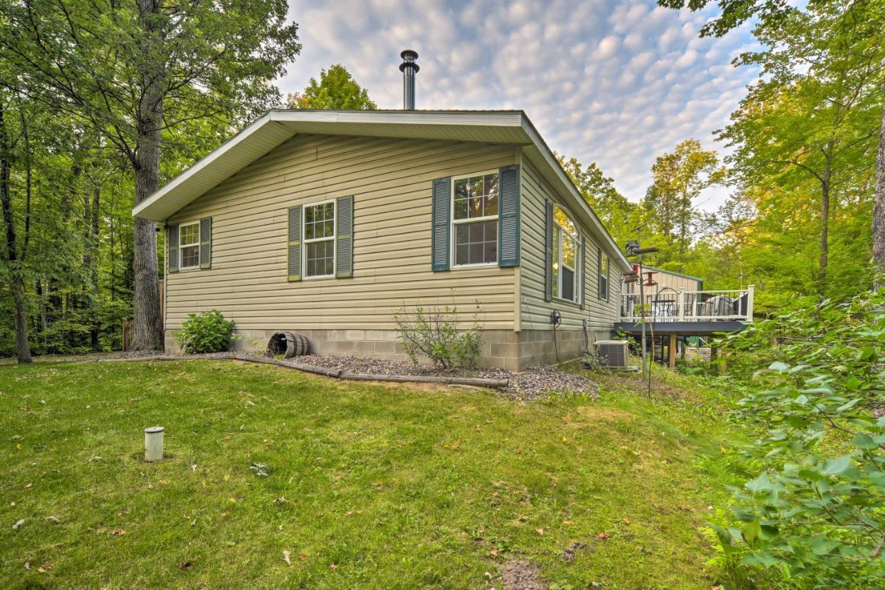 Tranquil Cabin Getaway Near Red Cedar Lake! Villa Birchwood Buitenkant foto