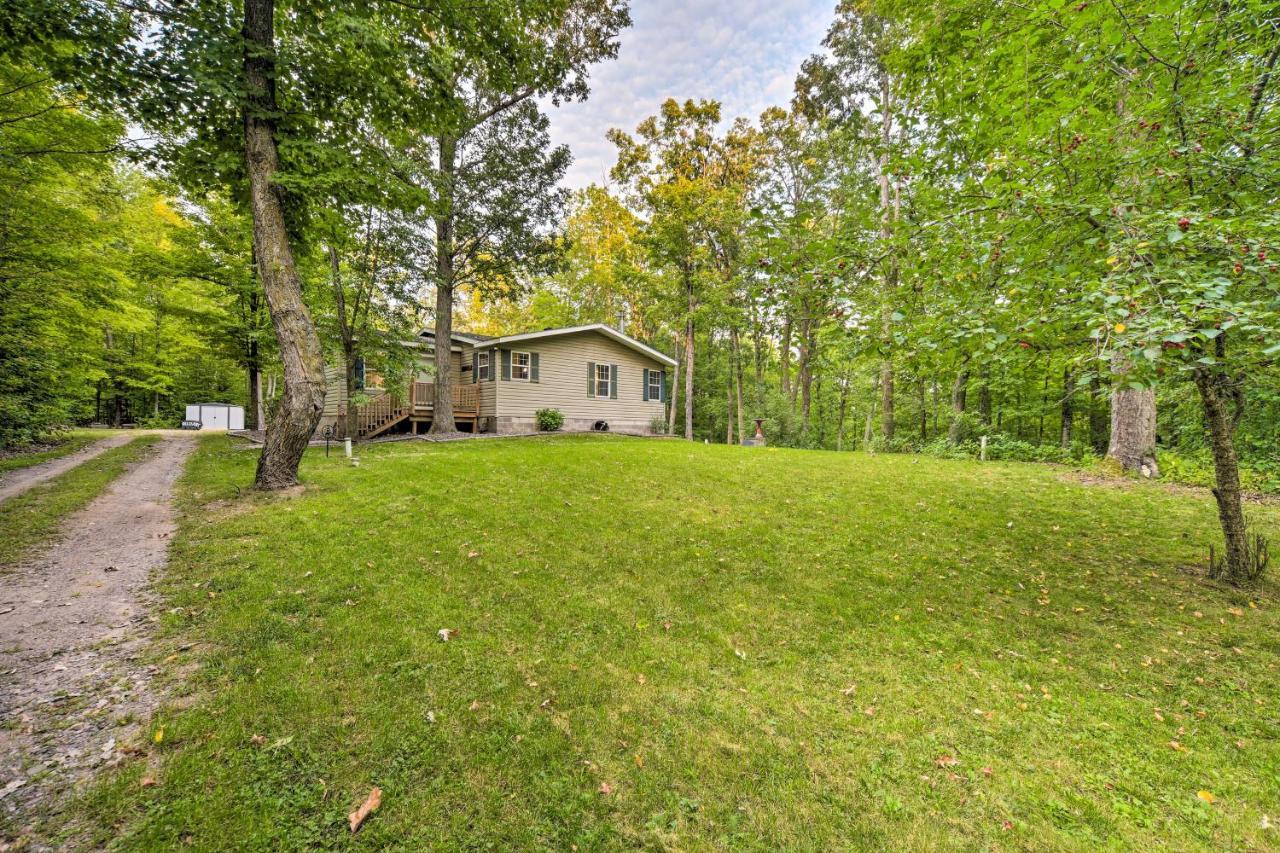 Tranquil Cabin Getaway Near Red Cedar Lake! Villa Birchwood Buitenkant foto